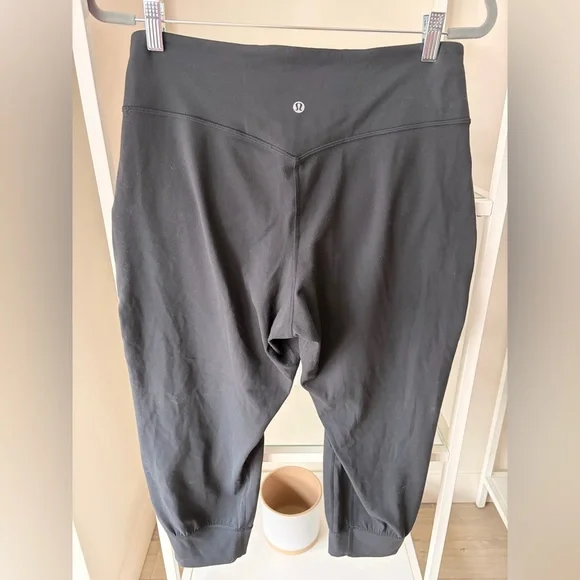 Lululemon Align High-Rise Cropped Jogger - Picture 2 of 2